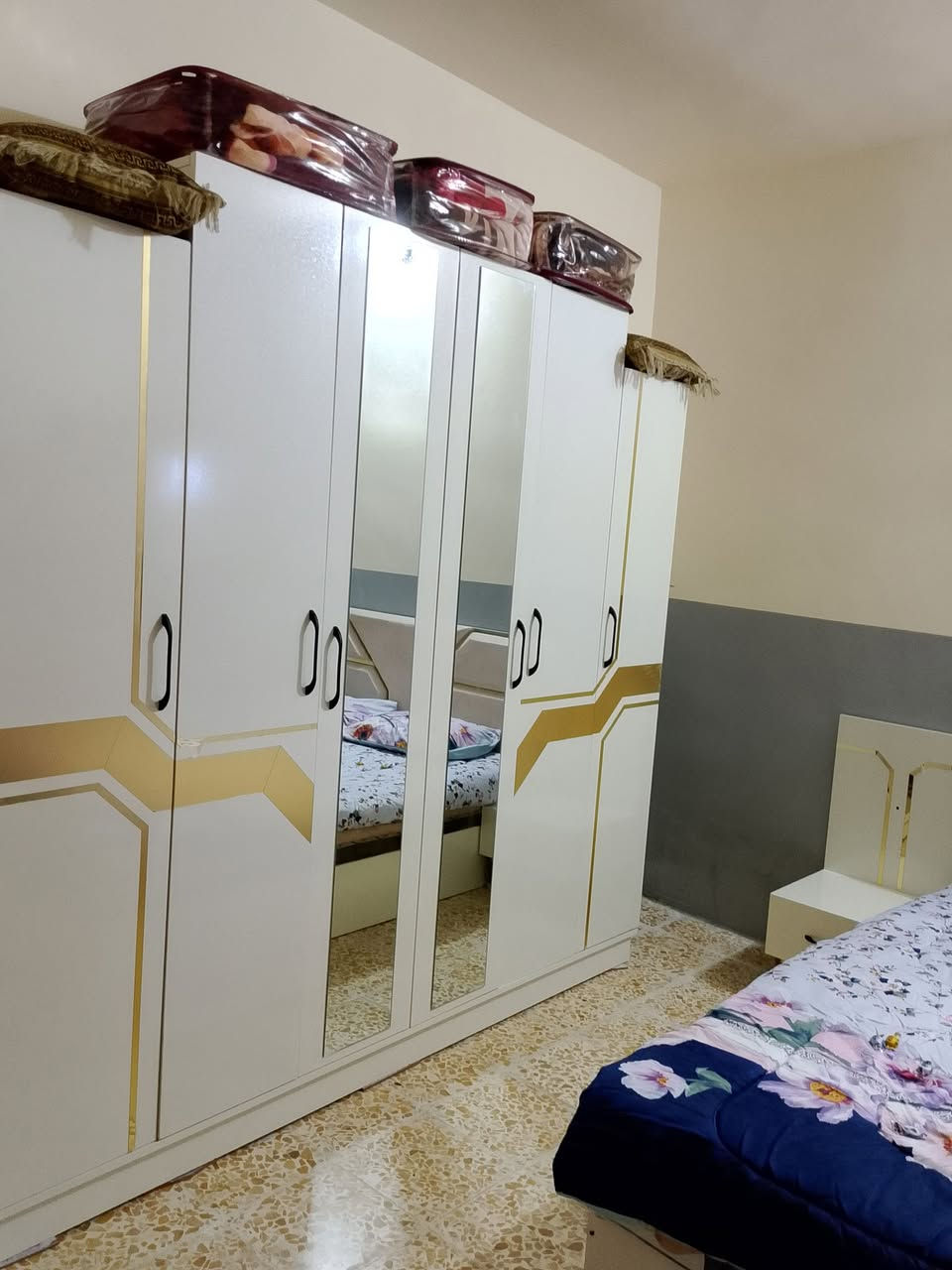 غرفه تركيه البيع النضافه فول بعدها بجيس السعر اتصل وبخدمتك 
***********
