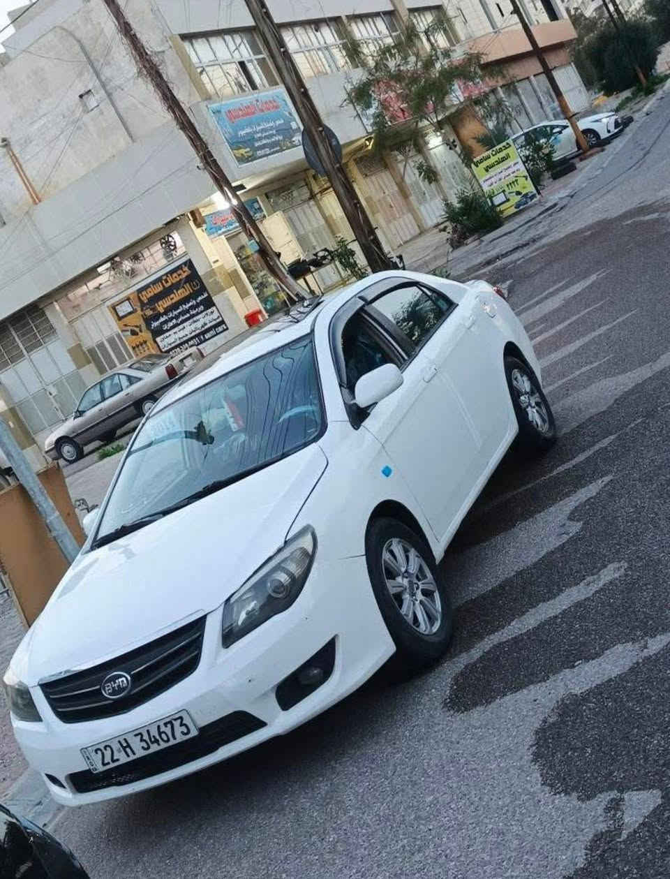 بي وأي دي ٢٠١٤ إف ٣  گير عادي رقم أربيل شرط تحويل 
مكان كركوك للبيع بدون مراوس گير ومكينه شرط سيارة بيه قطعتين نص صبغ بدواخل 
تبريد ❄️ ثلج السعر 55 بي مجال للشراي 
رقم صاحبها *********** كركوك, العراق
