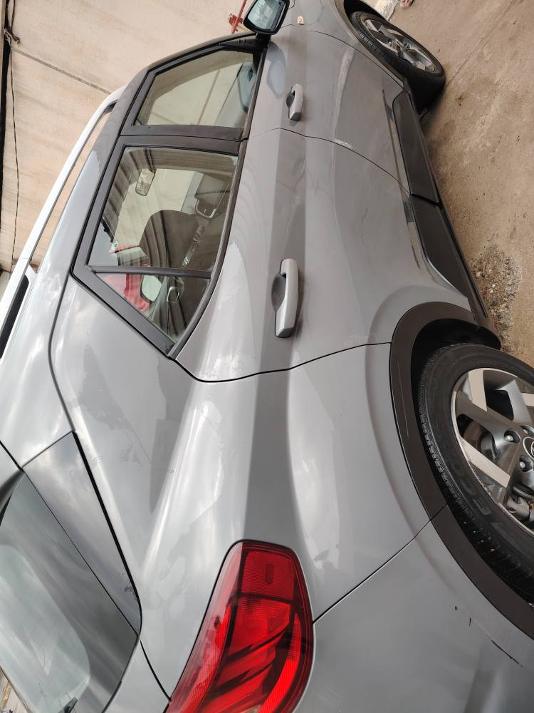 هۆندای ڤینۆس 2023
دووپارچەی هەیە 
33 هەزار میل ڕۆیشتووە
هەزەو سەنەوی نوێیە
فولە بەس بەسمە نیە 
بەشەرتی هەموو شتێک 
مۆبایل / ڤایبەر و وەتس ئەپ
*********** أربيل, العراق
