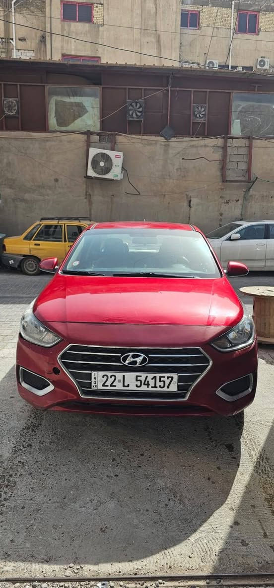 السلام عليكم
هونداي اكسنت للبيع السياره جديده بمعنى الكلمه مال بيت موديل 2018 ماشيه 57 الف حقيقي سياره ممتعوبه ابد مواصفاتها حلوه رقمها اربيل بااسمه تحويل ثاني يوم حادثها دعاميه خلفيه كلش خفيفه بدون دواخل سعرها 11500$ وبيها مجال حك الجيه الاستفسار ع رقم ***********  مكان السياره بغداد شارع فلسطين
