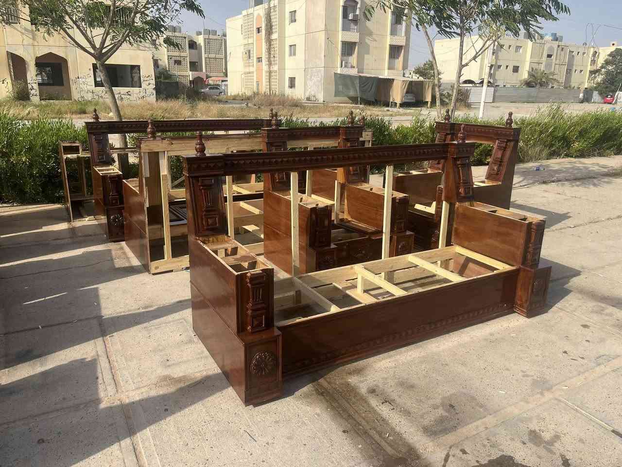 صلاح الدين مجمع الدور سوق الثالث (***********)
