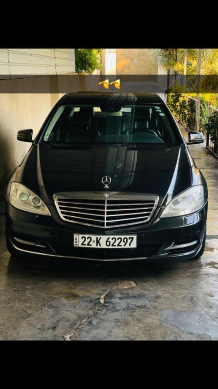 مارسدس 2013 فول مواصفات عدة الفتحة رقم اربيل بأسمي بيهة فقط كلير قطعتين جاملغ  أمامي وباب  والباقي مكفول كير مكينة جكات حدادية مكفول ونضيف السعر 21,000. مكان السيارة بغداد التاجي ***********
