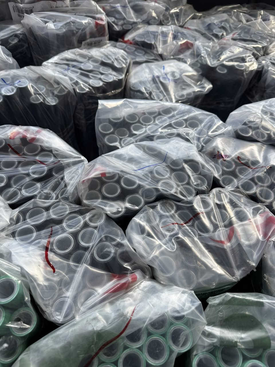 وصول حاويه انبوب مسلح المنيوم 25 ملم 

25 بار درجه اولى 🔥🔥🔥

الماس بلاس التركي / 

صنع وفق المواصفات العالمية 🇩🇪🇪🇺🇪🇺

3. *الضمان*: يأتي مع ضمان حقيقي. 50سنه

4. *يتحمل على درجه الحراره 320 ) 

الموزع الرئيسي في العراق 🇮🇶 
شركة شروق الامان لتجارة الانابيب 
للمزيد من المعلومات يرجى التفضل بزيارة موقعنا  موقع الشركة
الفرع الرئيسي:- 
واسط الصويره 
او مراسلتنا على الواتساب على الاقارم
***********
***********
@إشارة
https://chat.whatsapp.com/GWR9JEpiKm0Er1yl95uE6C?mode=ems_copy_t

@إشارة
https://t.me/Hussein1c
