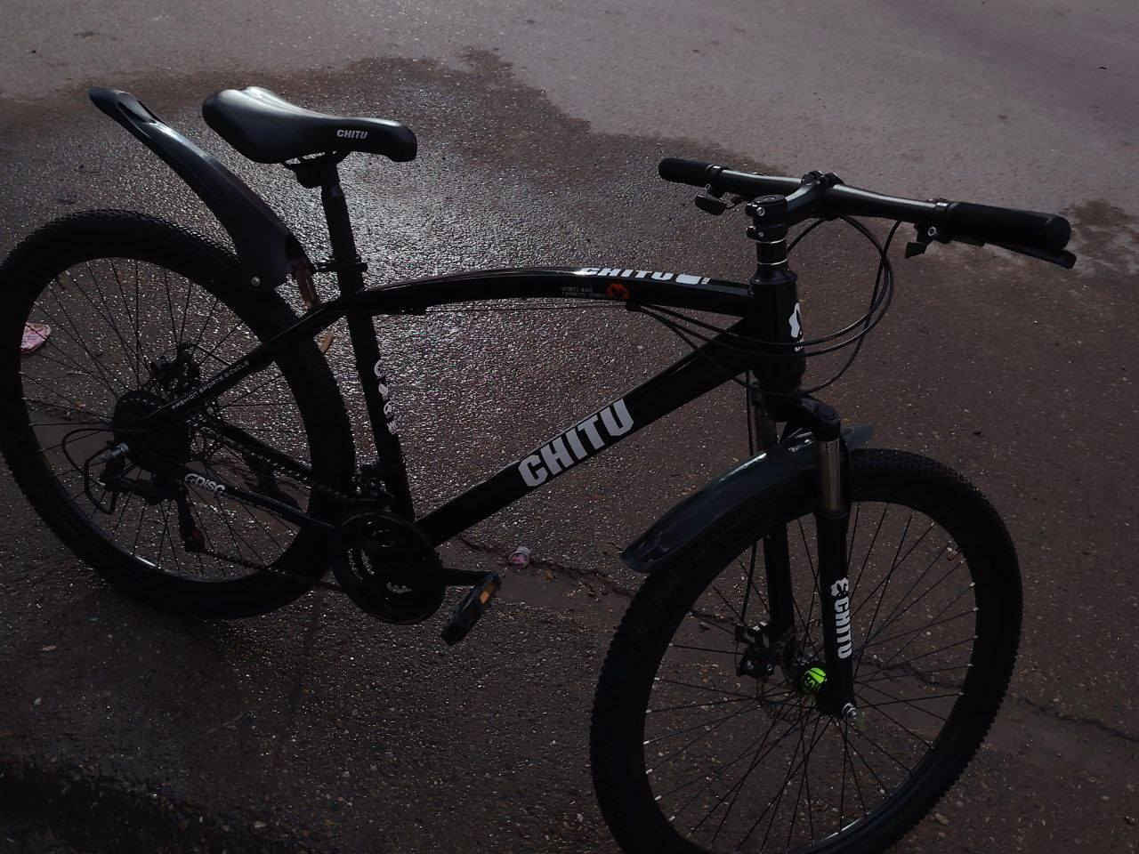 السلام عليكم بايسكل جبلي (شيتو) حجم 26 معدن الأمنيوم ابريك هايدروليك
عدادات أمامي خلفي شغال الموقع بغداد الحبيبية السعر 130الف ربي مجال للشراي *********** واتساب
