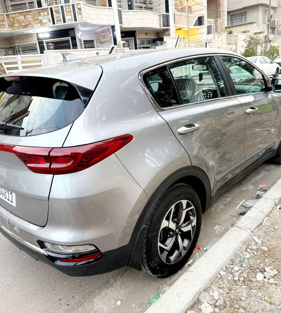 السعر كلش مناسب بسعر البلاش سبورتج موديل 2020 وارد امريكي محرك ٢٤٠٠ حادثها جاملغ امامي  فقط كير محرك مكفولات سيارة مال بيت وجناية مكاني بغداد ***********
