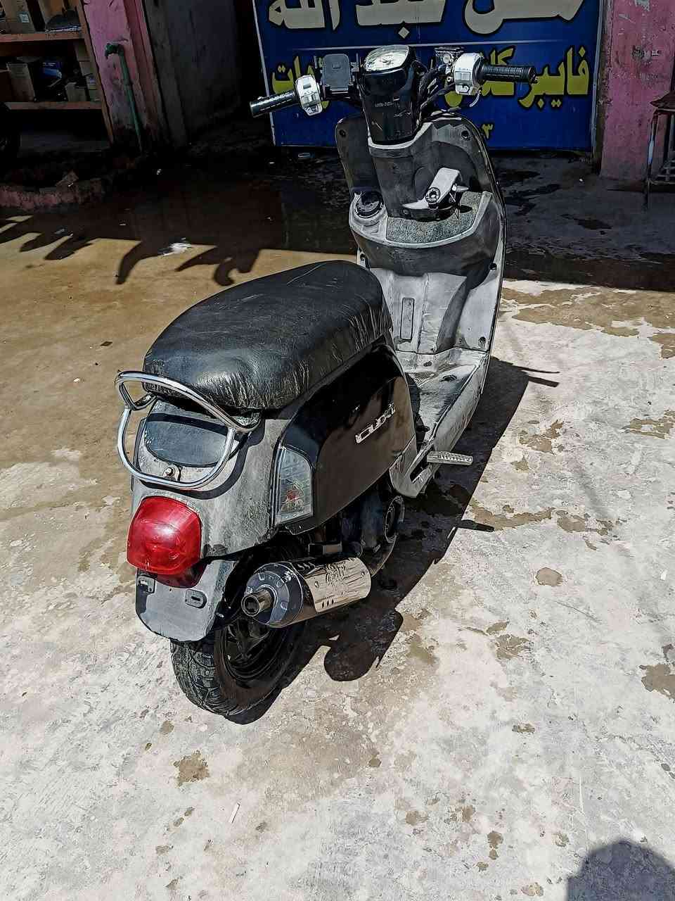 بوليس للبيع مكان بعقوبه السعر 550 بيها مجال شراي اتصل***********
