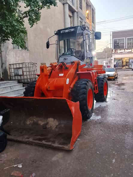 السلام عليكم شفل هيتاشي للبيع جاهز من كل شي ماكينه اربع سلندر گير يرميكانيك 3 نمر رقم باسمي مكاني ميسان ***********
