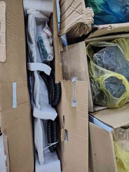 لوحه فنيه يابه
شلال حائط ٩٠ سانتيم  جمال و دلال يم اعلى سعر
***********
