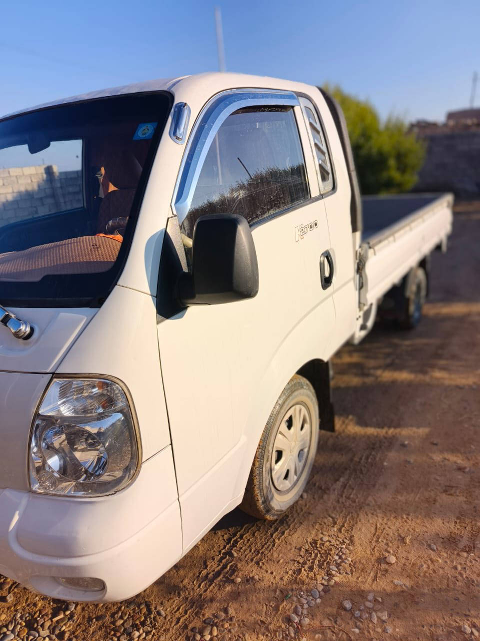 كيا للبيع 2012 رقم دولي بسم الوالد نضافه فول مثل ماموضح بل صوره السعر 105وبيها مجال رقم الهاتف 

 ***********

‭0781 838 2014‬

‭
