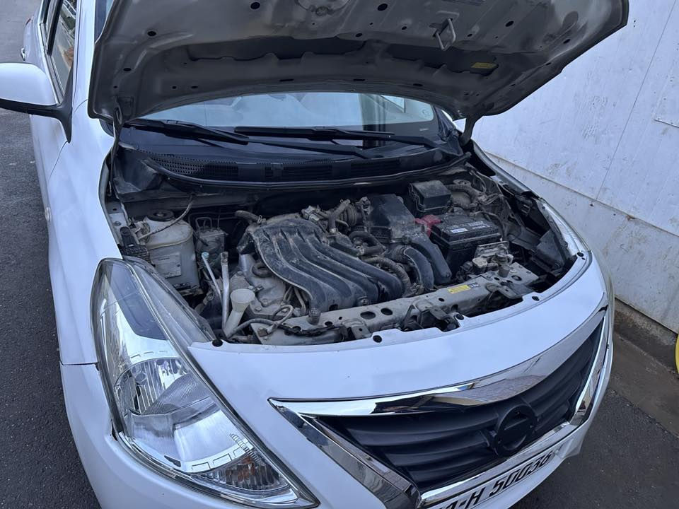 للبيع نيسان سني  موديل 2019 خليجي نضافه فول كدامك الصور وكلب بيهن *********** السعر 115 وبيها مجال المكان بغداد شارع فلسطين
