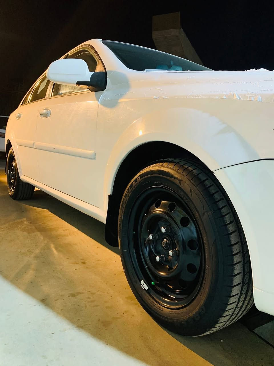 اوبترا 2008 الشركة العامة مابيها صبغ ولا تبديل بيها اماكن بارد فقط سيارة حلوة وجاهزة كير مكينة تمام بشرط تخم تاير صدر ممتاز  سيارة نظيفة وجاهزة السعر٧٨سياره عليه سيرفز كامل.
طغم نوزلات بلادي بلكات فيت پم قايش مكينه دهن محرك دهن كير فلاتر كله جديد صيانه كامله 👨‍🔧سياره مال بيت مانقصه شي 
رقم دولي جديد سليمانيه 
مكان سياره كركوك 
***********📞
