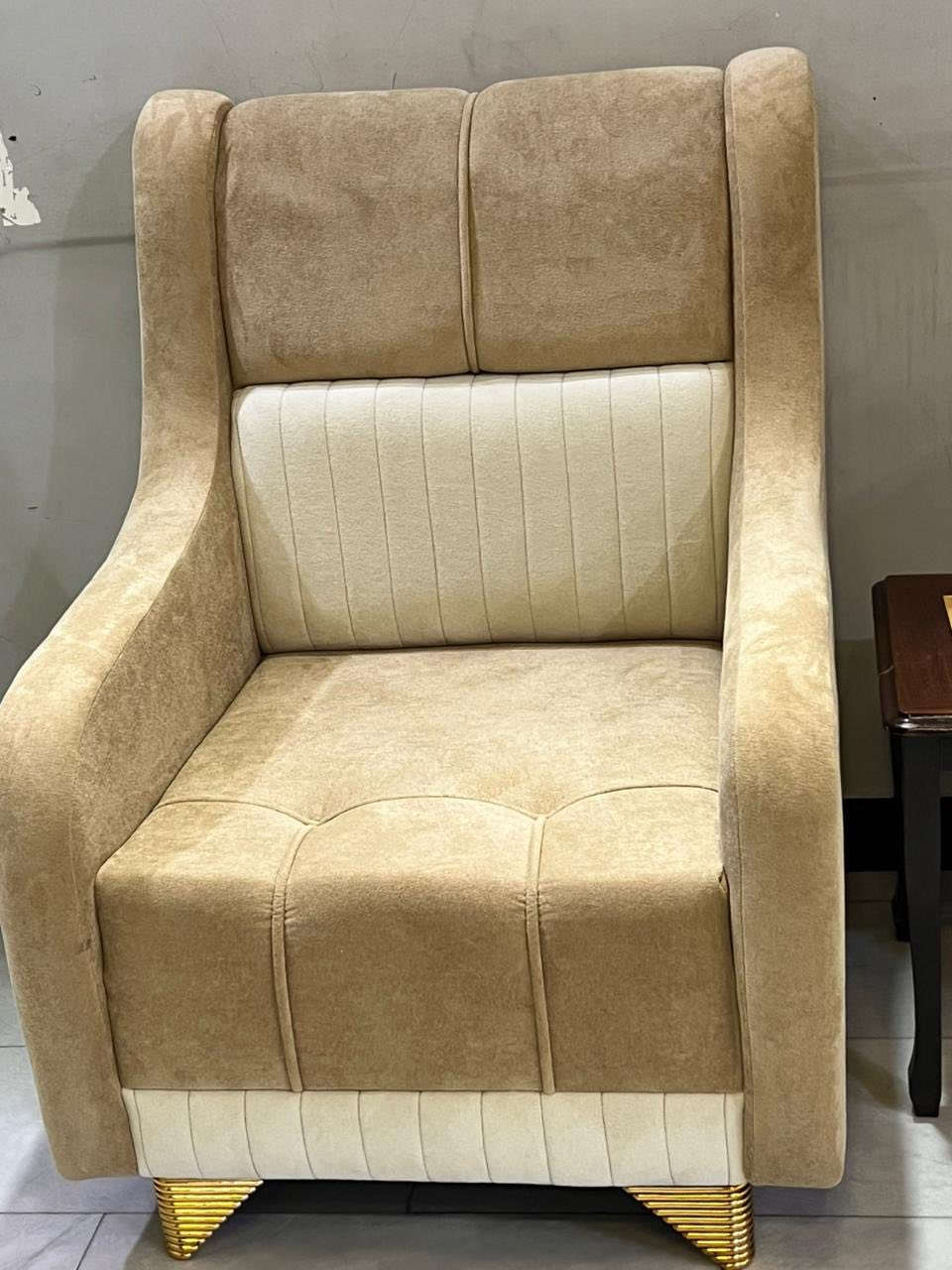 سلام عليكم
تخم قنفات تزكام درجة اولى جديده اسفنج درجه اولى وشغل درجه اولى عشر مقاعد 2ام الثلاث نفرات و2 ام النفر وحده ام النفرين التخم جديد بمعنى الكلمه تجي وشوف بعينك السعر 800 وبي مجال مكاني كربلاء رقمي ***********
