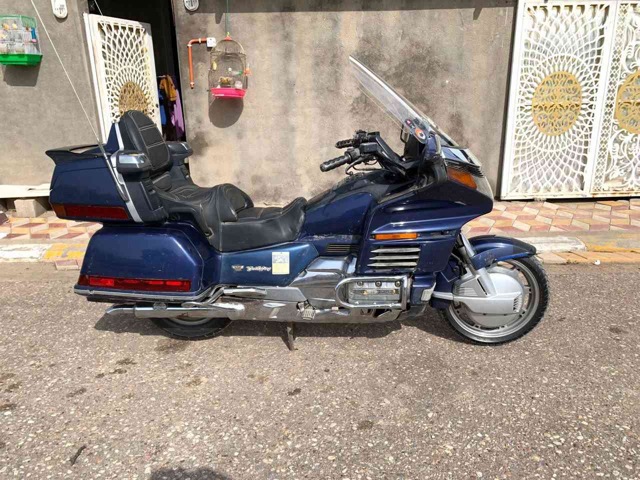 سلام عليكم اخوان كولدن 1500 للبيع  الدراجه كلشي شغال جك بك مسجل نشرات    مستعجل ع البيع عندي ضرف  
شراي خابرني وتساب سعرها 24 مكاني بغدد رقمي ***********
