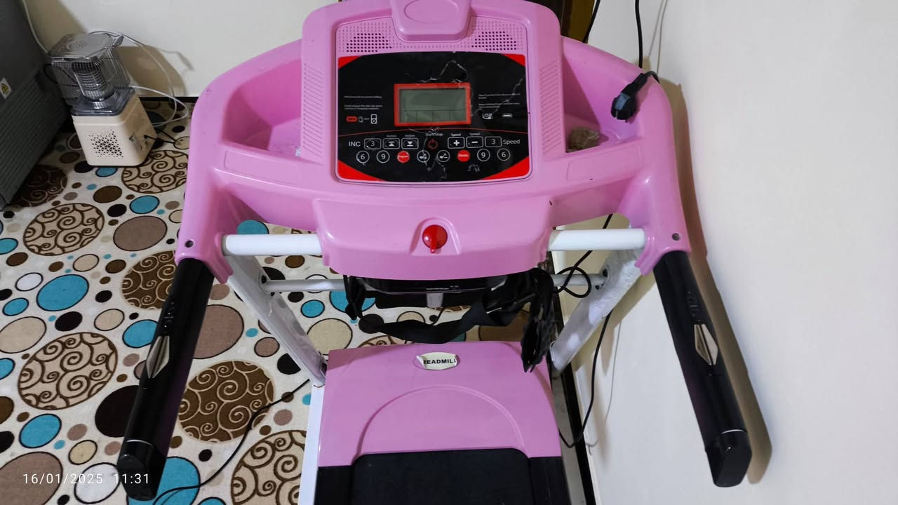 سلام عليكم جهاز ركض للبيع فول مواصفات مستعمل قليل مكاني بصره زبير ***********
