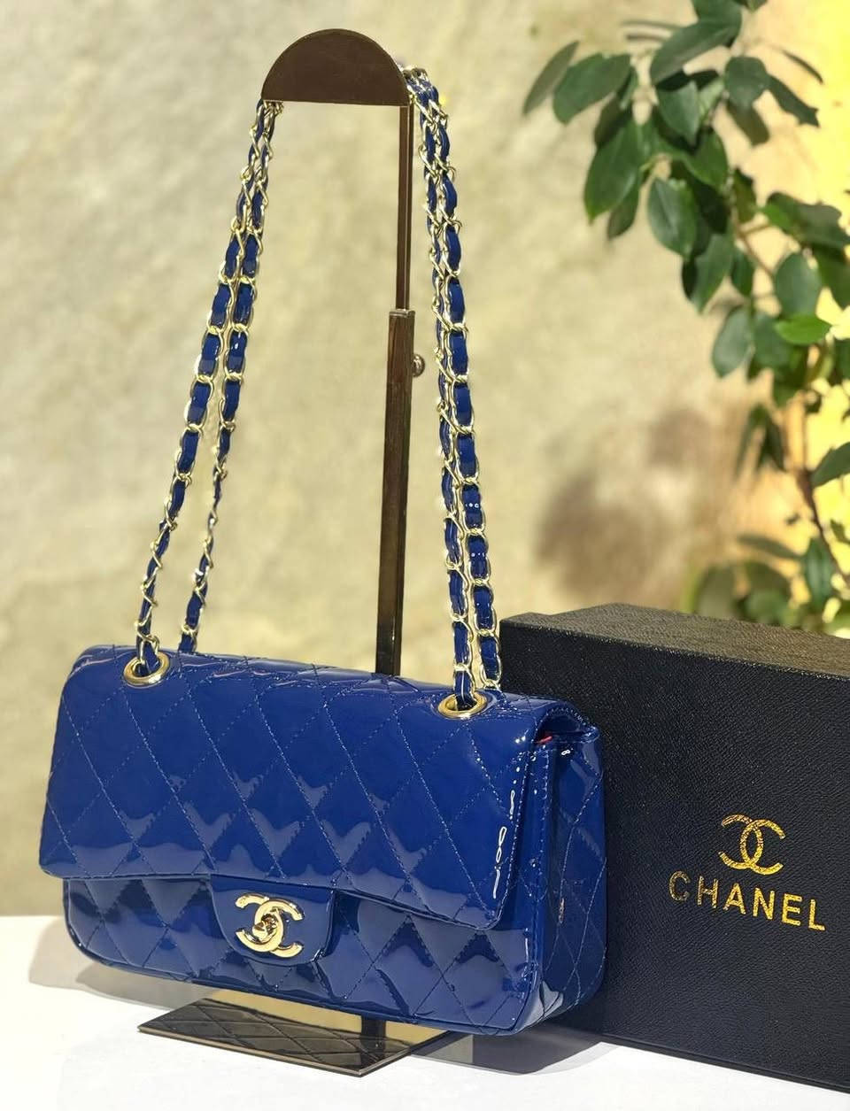 سلام عليكم عندي قطع كعب وحقائب للبيع والله العظيم محتاجه كلش واتمنى تشتروهن مني ابيعهم بجملتهن


**إذا كنت صاحب هذا الإعلان وتريد حذفه لأي سبب، رجاءا أرسل رسالة إلى الدعم الفني**