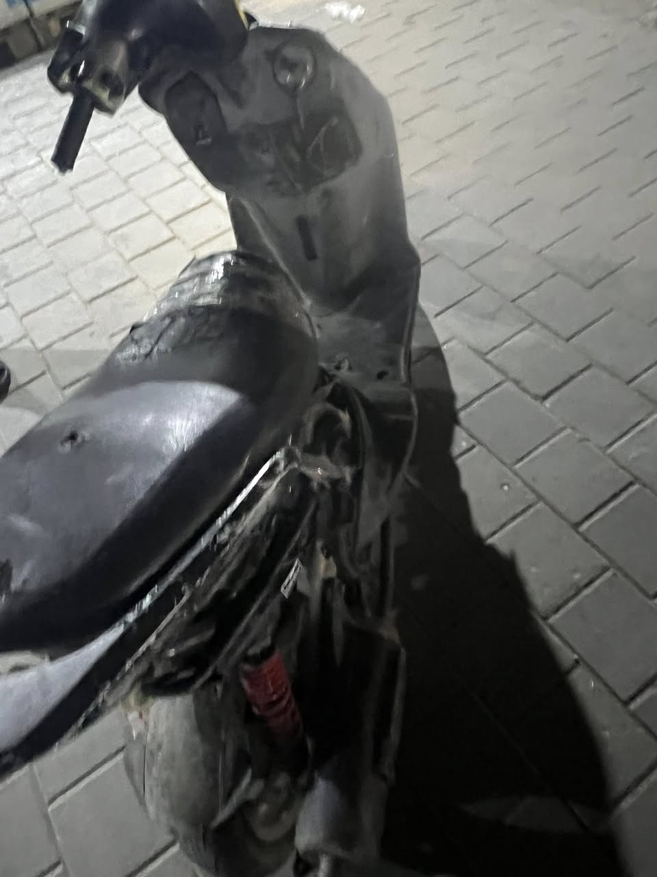 السلام عليكم دراجة سكنس نثية_140 كايمة بس تمشي ادك90 يرادلهة تجفيت وكفرات ابيع كوم حديد رايدهة 140 وبيهة مجال لطيبين عنواني مدينة الصدر متواجد خاص فقط


**إذا كنت صاحب هذا الإعلان وتريد حذفه لأي سبب، رجاءا أرسل رسالة إلى الدعم الفني**