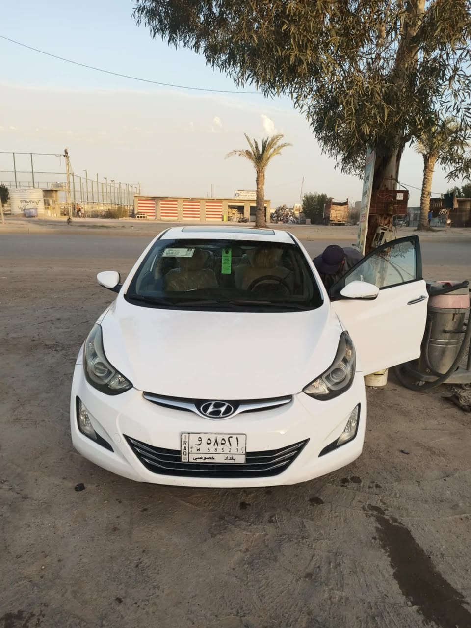 السلام عليكم
النترا 2015 خليجي
رقم بغداد مهزوزه جديد ربع ما تصرف بس ٦٠ رسوم تحويل 
 1_صدر امامي خلفي شغل جديد
2_ تايرات امامي جديد خلفي نص عمر
3_السيارة فول مواصفات عدا (البصمة)
4_محرك 2000 دوش المرغوب 
5_ كير At المرغوب 

ملاحظة : السيارة مال جناي طالعة من شركة القلم لتجارة السيارات ومعروفة سياراتهم شنو ( السعر 115 )وبيها مجال للشراي واذا مو شراي لا تعبني فدوة


**إذا كنت صاحب هذا الإعلان وتريد حذفه لأي سبب، رجاءا أرسل رسالة إلى الدعم الفني**