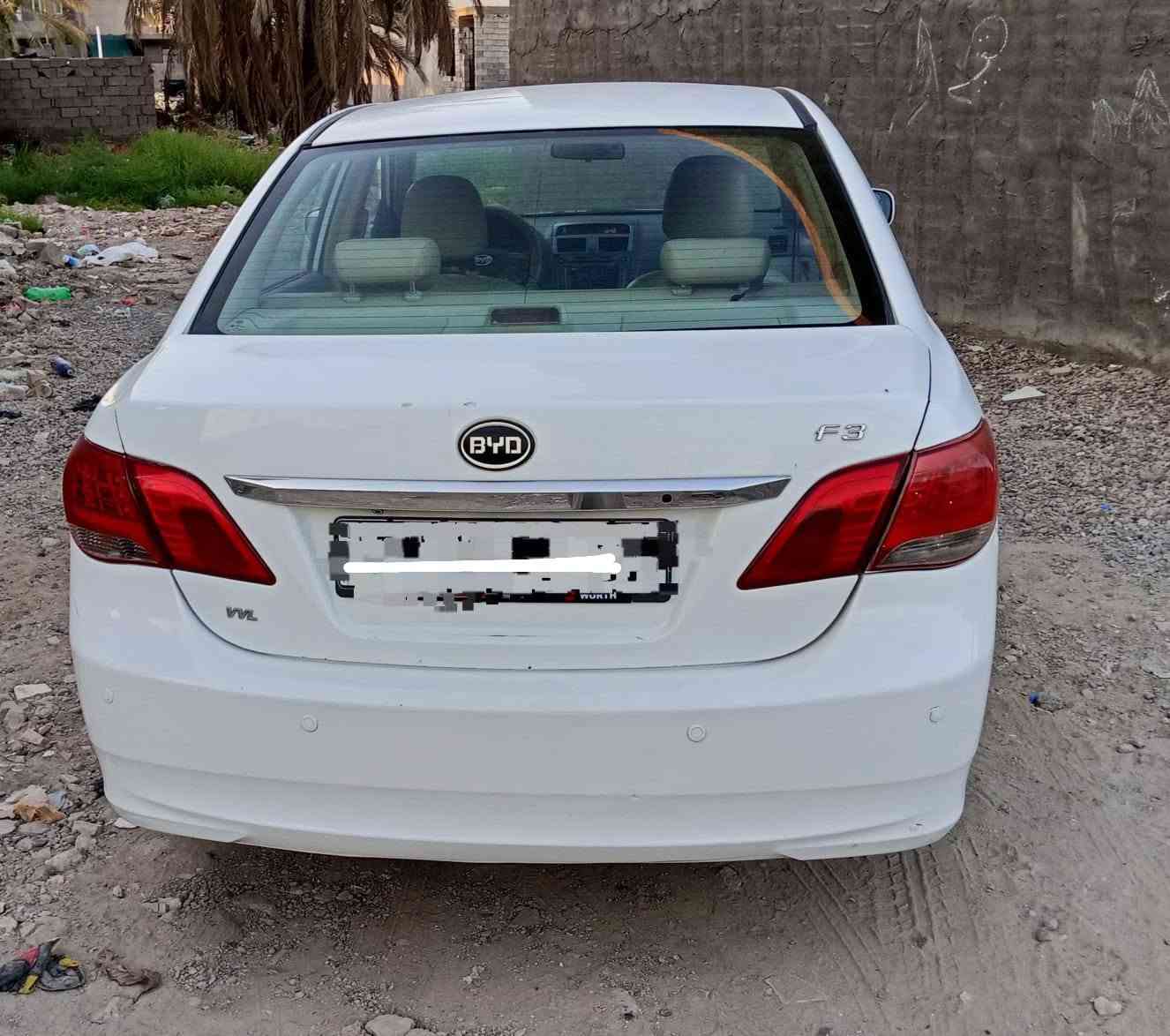 السلام عليكم ورحمة الله وبركاته
سيارة byd f3 2014 نظيفه كير ومحرك خير من الله رقمه سليمانية سنوية 2031 مابيه نواقص شغل وتطلع سعر 53 وبيه مجال رقم ***********
