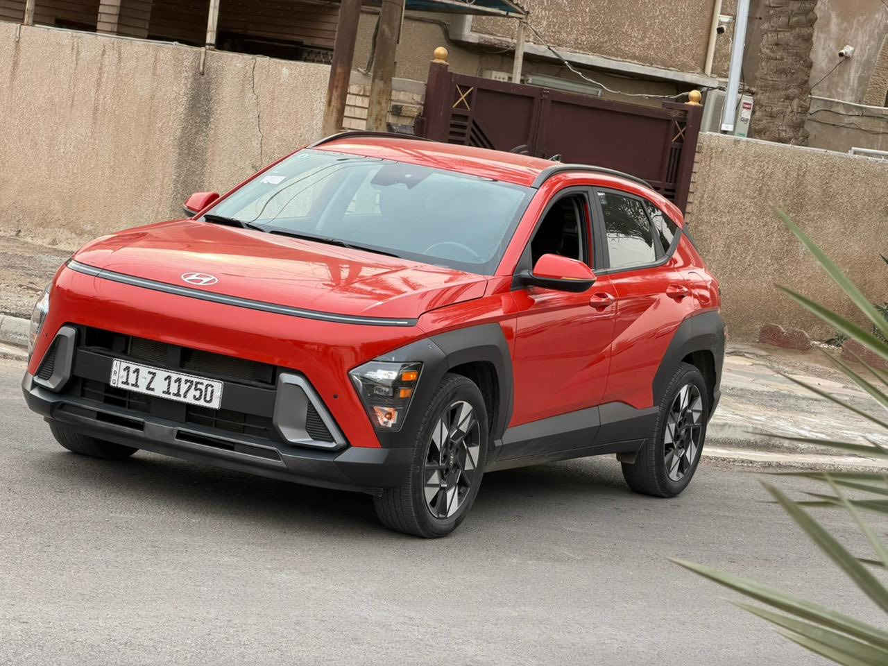 -
هونداي كونا 2024 HTRAC … 
فول مواصفات، عدا الفتحه رقم بغداد ، وارد أمريكي السيارة مكفولة من الصبغ  فقط دعامية مبدل نفس اللون   …والايرباك راجع سستم
المواصفات:
- السيارة لون برتقالي  
- محرك 2000 دوش المرغوب 
- بصمة تشغيل مع الأبواب والصندوق
- تشغيل عن بُعد
- هند بريك بصمة
- شاشة ديجيتال متصلة
- نظام ترحيب عند الاقتراب
- كرسي سائق كهرباء
- رادار أمامي + خلفي + نظام النقطة العمياء
- تحديد مسار وتحذير عند الخروج عن الخطوط
- نظام أوتو بارك يضرب بريك عند الاقتراب
- أنظمة قيادة متعددة
- أوتو هولد
- نظام صعود المنحدرات
- إشارات في المرايا
- تبريد بيانو مناخي منفصل (أمامي وخلفي)
- تحكم ستيرن أربع جهات
- شاشة كبيرة لمس تدعم Android Auto وApple CarPlay
- كاميرا خلفية دوّارة Full HD
- إنارة LED أمامية ونهارية وخلفية 
- ⁠تبريد قطعتين 
- وضعيات قيادة سبورت + نورمال + سنو 
- رادار خلفي تنبيه عبور + بريك ذاتي 
- ⁠كار بلي بدون كيبل 
السيارة مكانها بغداد/ المنصور
للاستفسار يرجى الاتصال ع الرقم: 
***********
واتساب متوفر
188 ورقة سعرها
