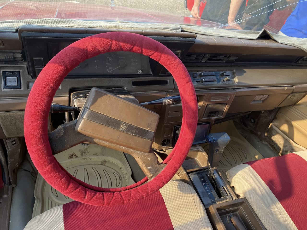 السلام عليكم سوبر جاهزه رقم بغداد ١٩٨٥محرك بطه مكفول مكانها ذي قار قضاء الفجر السعر٢٧ 
***********
