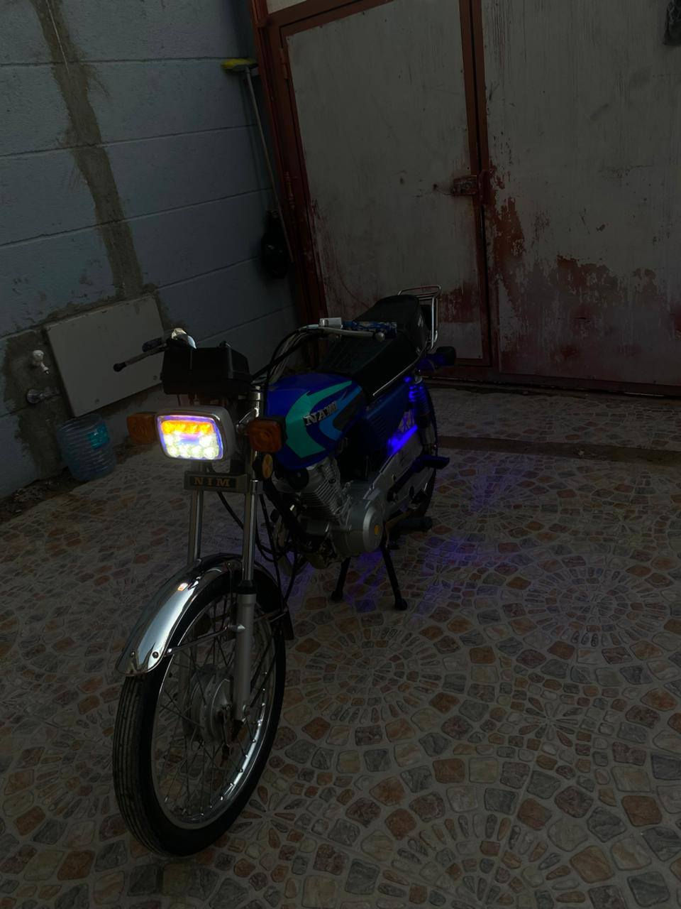 سلام عليكم دراجه إيراني نامه امتياز مديل ٢٠٢١ طالعه ب٢٠٢٢ دراجه كفاله عامه أوراق أوراق اصولي شرط تحويل بسمك دراجه محرك ما مفتوح كهربائيات كلهه شقاله كفاله عامه مكاني بصره ابو الخصيب سعرها ٨٧٥ وبيه مجال كلش كلش بصيط رقمي ***********
