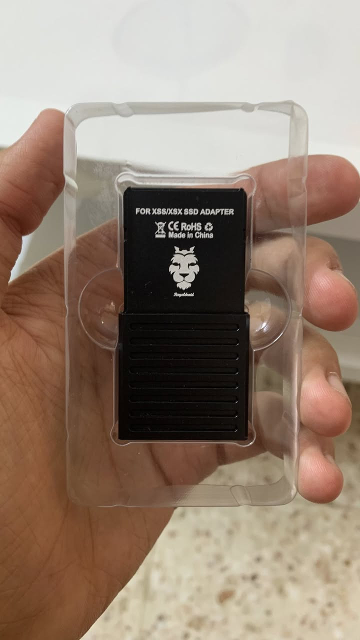 ادبتر ssd xbox سيريس s و x للبيع
جديد غير مستخدم !
***********
