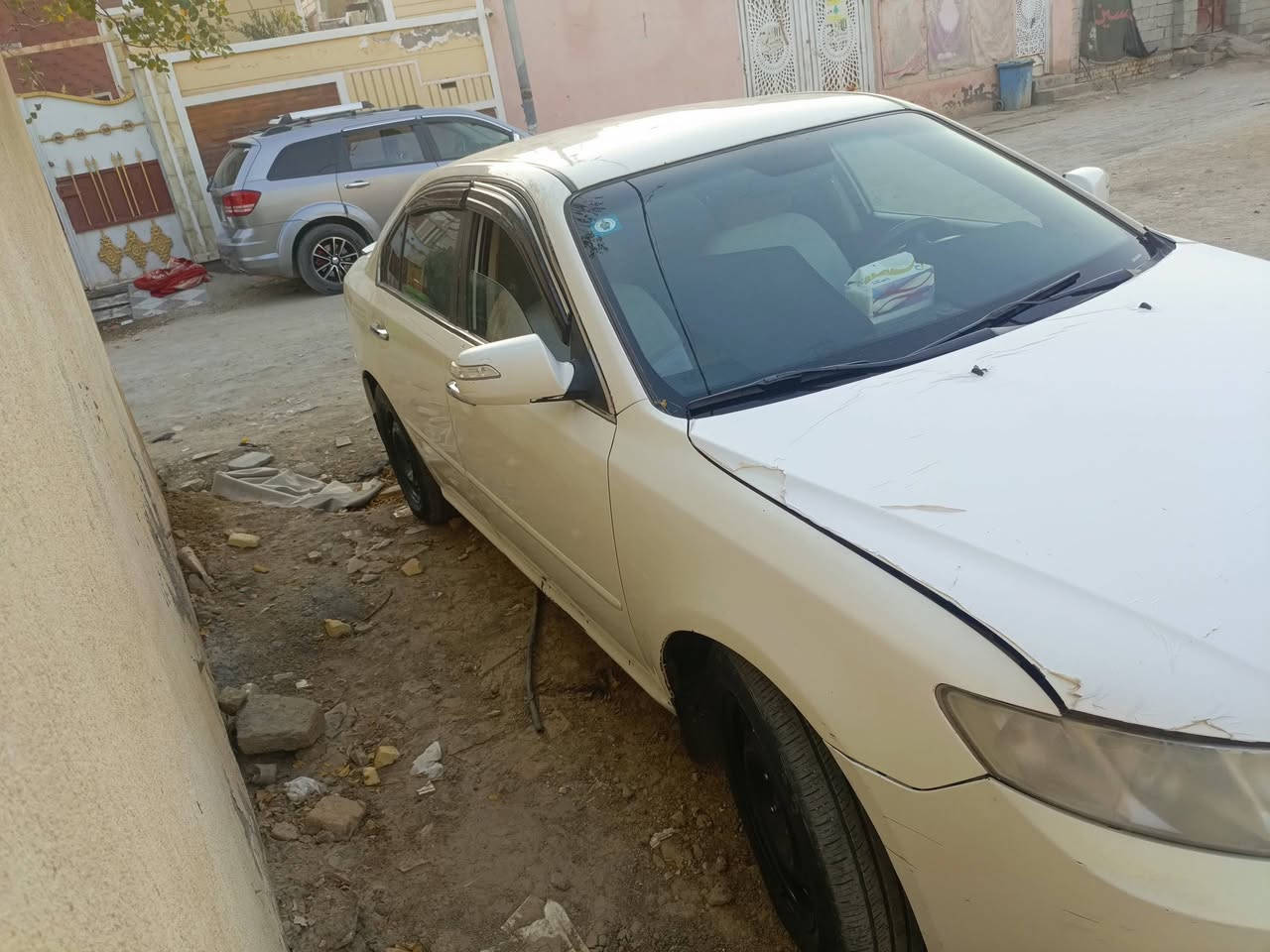 السلام عليكم
للبيع فقط

كيا اوبتيما 2009 خليجي 
وكاله عامه  بأسمي 
تبريد ثلج
تخم تاير
رقمها بغداد
مكينه وگير مكفولات
السيارة بأسمي
مكاني الناصرية 
السعر 75 وبيها مجال 
للتواصل 
***********
