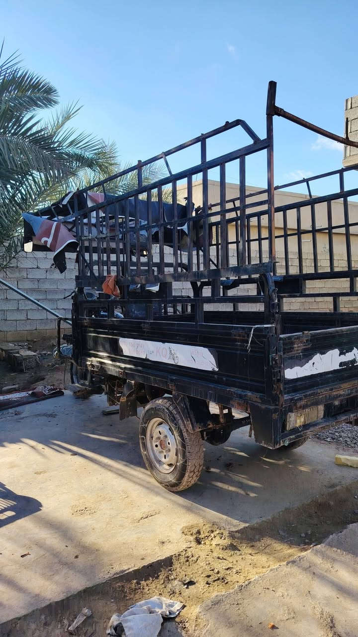 السلام عليكم
ستوته للبيع مديل (22) بودي حجم كبير محرك ما مفتوح قبل شهر شادينو جديد. كهربائيات شغاله كلشي بل شرط
العنوان قريه الشريعه. الشراي يتصل (***********>
