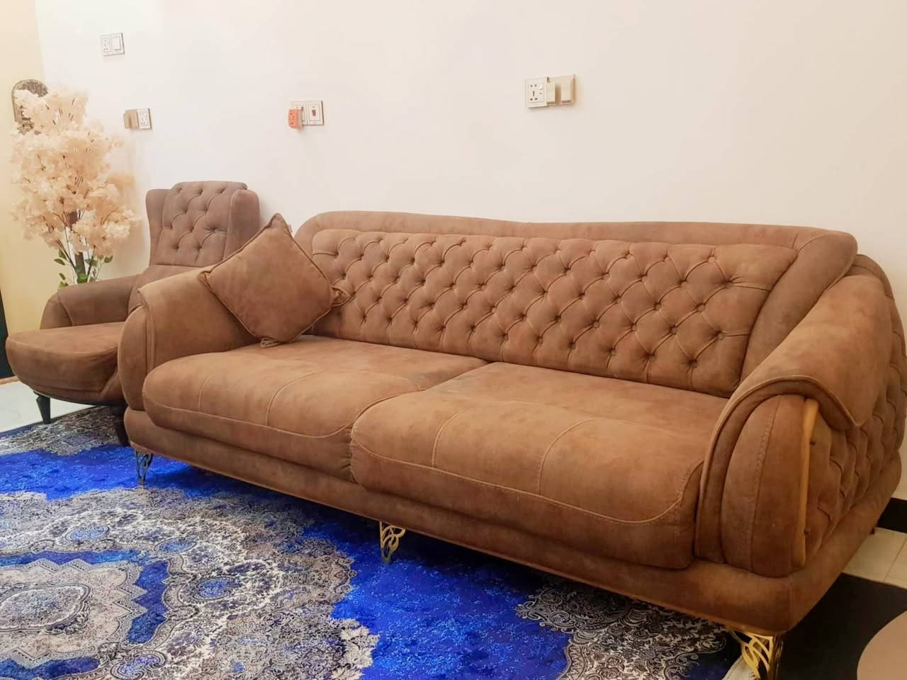 تخم ٨مقاعد تركي مودرن حديث لونين درجة أولى وزن جدا ثقيل
نظام سرير الظهر قلاب ،، الي يحب يشتري يتفضل خاص .


**إذا كنت صاحب هذا الإعلان وتريد حذفه لأي سبب، رجاءا أرسل رسالة إلى الدعم الفني**