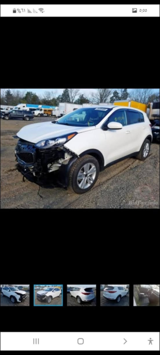 السلام عليكم ورحمة
سبورتج وارد السياره حادثها موجود بيها بنيد مبدل وبارد اباب السايق
السعر ١٥٧ وبيها مجال الديوانيه ***********
رقم نجف سنويه مانافذه تحويل نفس اليوم
تخم تاير منضومه تبريد باتري جديد
