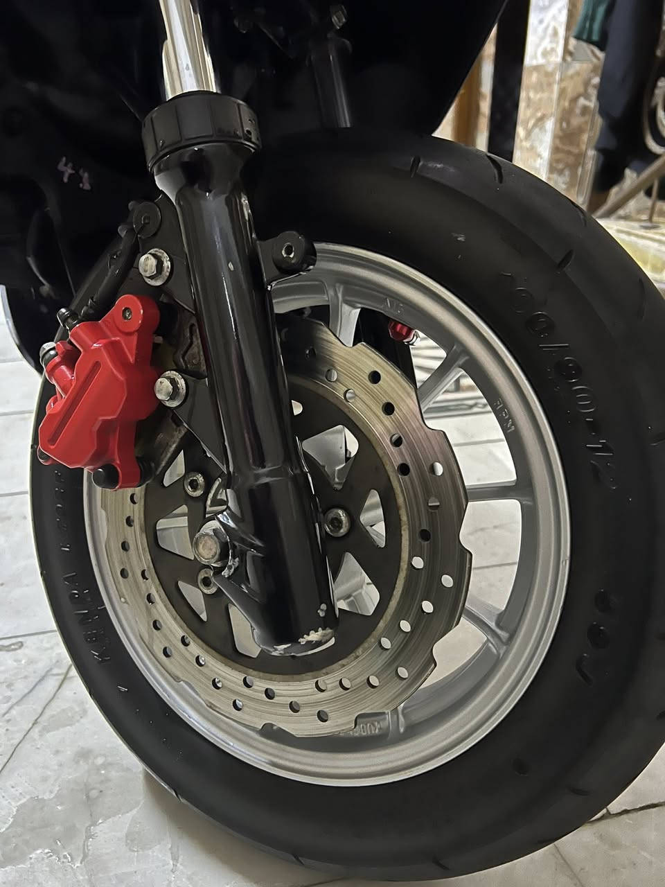 السلام عليكم صدر وفج وبيم  لد  ياباني كاملات مكفول من كلشي ونضاف سعر 75 نهايتهن مكان بغداد بلديات ***********
