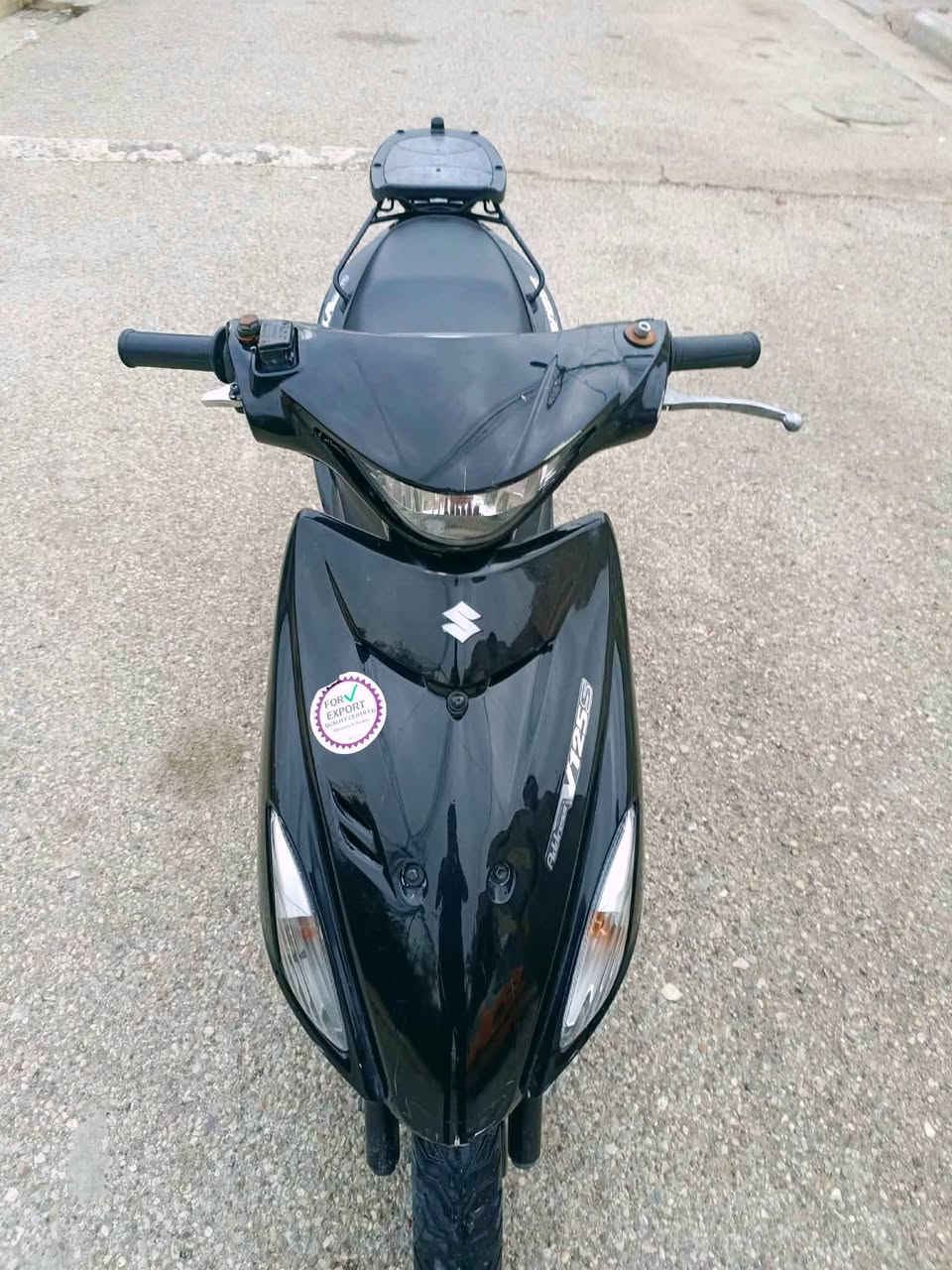 سلام عليكم دراجة ادرس حديث ياباني مفتوحة مرة وحدة دراجة نضيفة سعرهة ٥٥٠ و بيهة مجال بسيط مكان شهداء معمل المرور رقمي ***********
