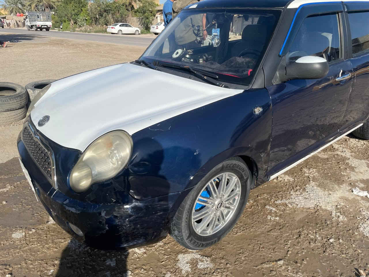 الله يساعدهم
ليفان 320 محرك و كير خير من الله الكشر حلو بيهة ضربه بالباب الخلفي ورى السائق بيهة تلگيطات بسيطه  تبريد شغال تخم تاير باتري جديد حداديه اماميه جديده سستم صوت دمام مال سورنتو 6 سماعات ايباد يدعم الكار بلي 
منضومه حمواه جديده عليهة زنون اصلي ثلجي بالعالي و الكشاف هم زنون لايتهة خير من الله غرفتهة كلش حلوه السياره للامانه ترايك للشمال تجي تفحص و تاخذ مكاني رقم السياره بابل و مكاني بابل السعر 34 وبيهة مجال للطيبين  
***********
