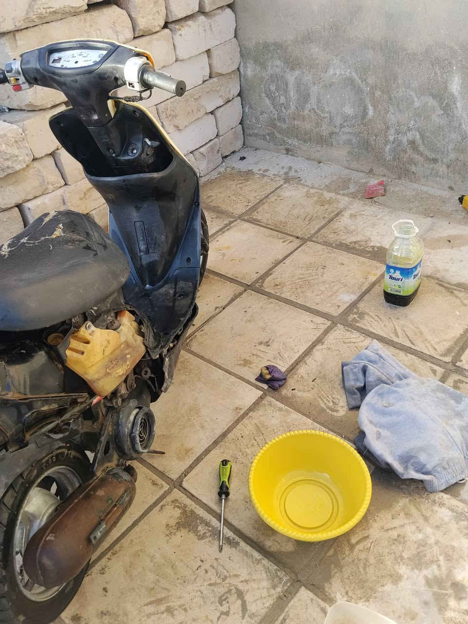 سلام عليكم دراجة يامها عصفورية للبيع
(ماتشتغل) بيها عطل بسيط كابريتر اعتقد ابيع كومة حديد
السعر ١٢٠ وبي مجال المو شراي لايتعبني


**إذا كنت صاحب هذا الإعلان وتريد حذفه لأي سبب، رجاءا أرسل رسالة إلى الدعم الفني**