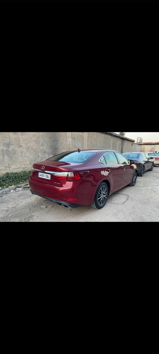 ليكزس للبيع موديل 2016 أمريكي ES350
وارد امريكي صبغ بعيد فقط
صور الحادث بلمنشور
محرك 6 سلندر 3500
داخل كريمي جلد 
سلايد
تبريد قطعتين
حساسات أمامي خلفي
كاميرا  و رادار
كشنات جلد
ماوس تحكم
السيارة ما تحتاج مصرف دينار
صدر وبطارية وتخم تايرات كلو جديد
السعر 175
*********** مكان اربيل

