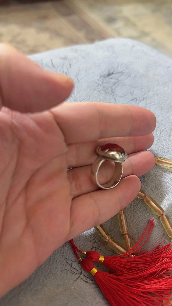 السلام عليكم يماني قديم كلش ذمة صياغه قديمه وزن ثقيل مرواس اريد
يمانيه مخطوطه عنوان البلديات بغداد


**إذا كنت صاحب هذا الإعلان وتريد حذفه لأي سبب، رجاءا أرسل رسالة إلى الدعم الفني**