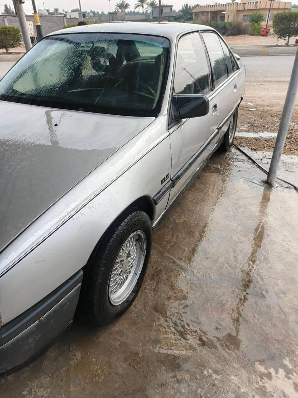 اوبل اوميكه  1989
كير محرك خير من الله صدر امامي شغل جديد كهربائيات شغاله  مابيها نقص  تخم تاير سياره نضيفه سنويه لحد 2030 تحويل شوكت متريد، مكاني صقلاويه... 
السعر 23وبيها مجال 
الاستفسار على هذا الرقم ***********اتصال او واتساب فقط
