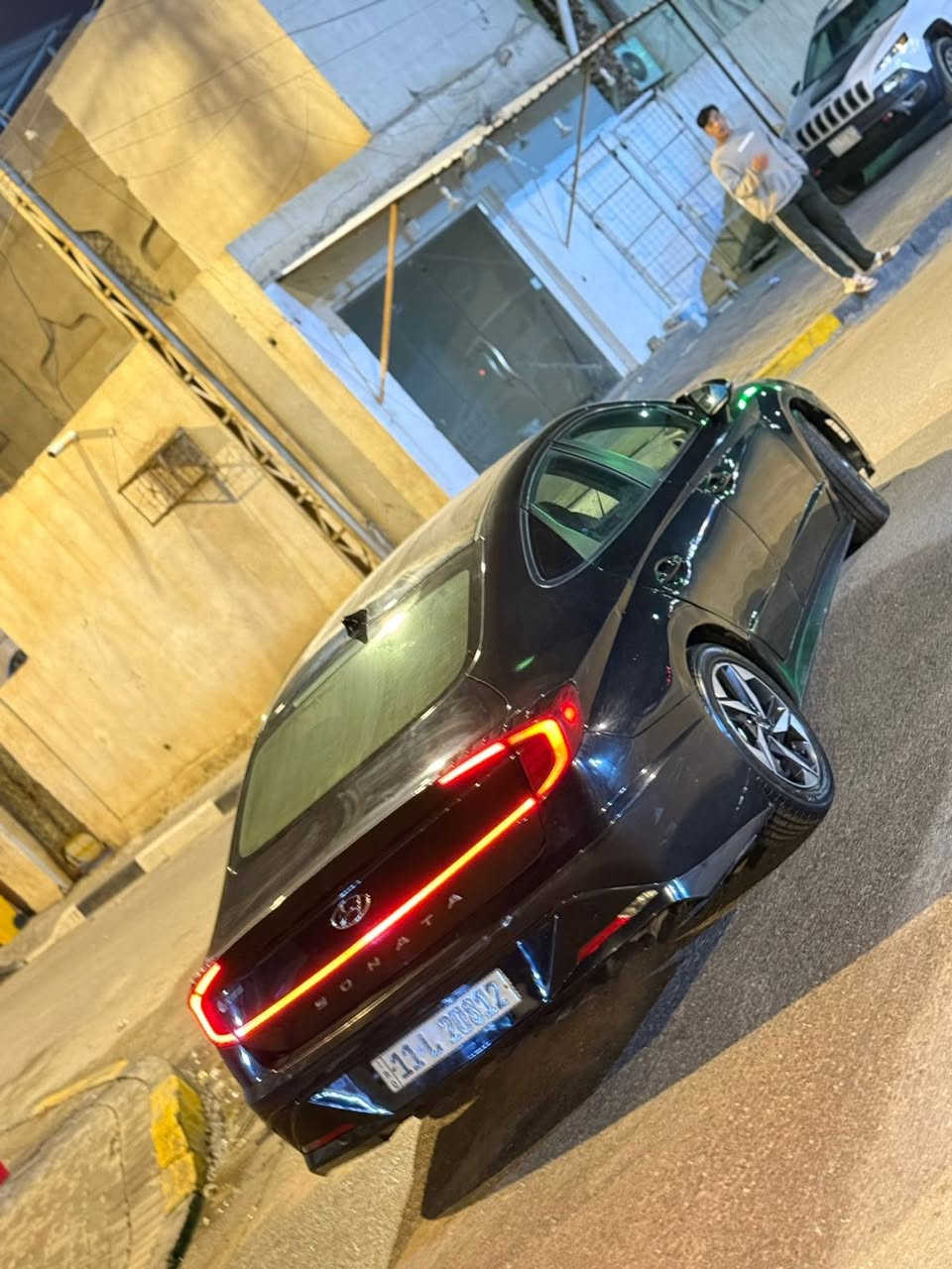 سوناته 2022

وارد امريكي
سياره حداديه 
جديده توه بدلت دبلات
تيرات  زوج امامي جديد
سياره حادثها كدامك موثق بل صور
لا تكلي شنو بيها  
سياره 

ماشيه 62 الف  كيلو  مو ميل

 
رقم بغداد تحويل ثاني يوم
مكينه  2500
للبييع او مرواس حسب القناعة 
الرقم
160 وبيها مجال   للطيبين❤️
***********
