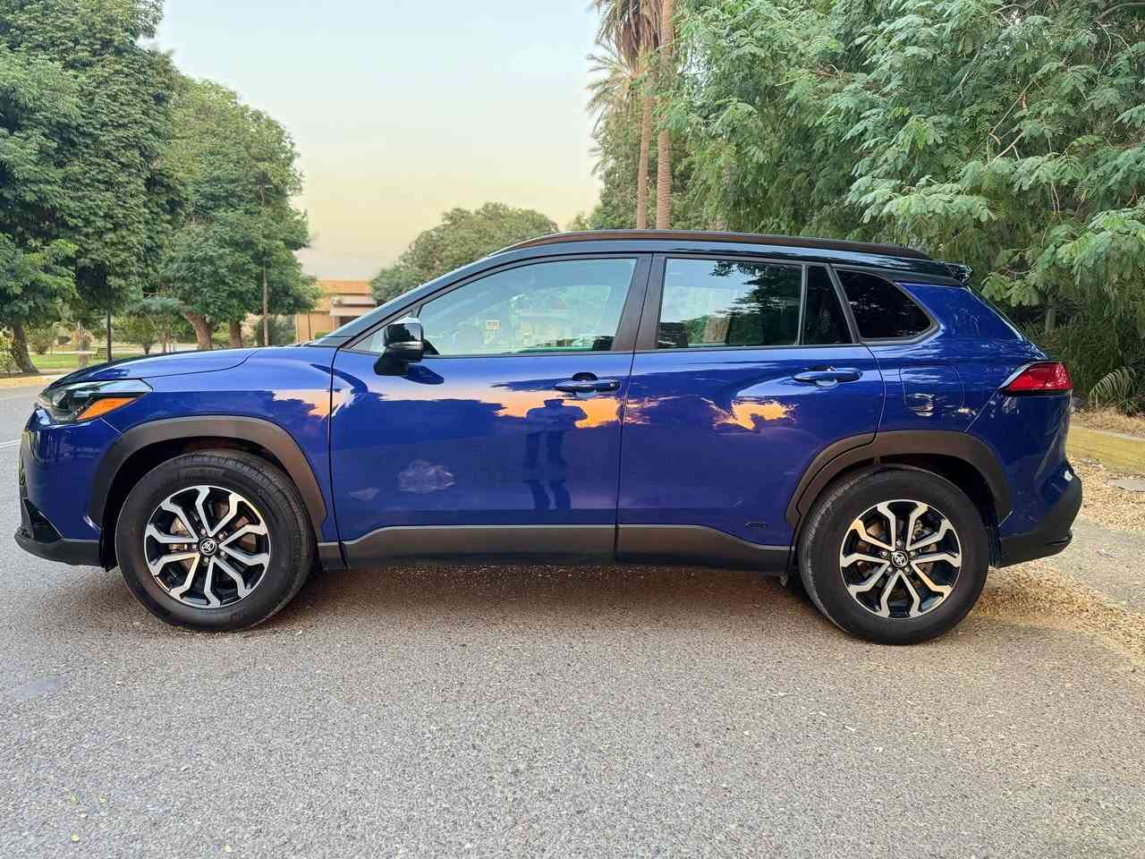 ملاحظة / تم تخفيض السعر 
كروس امريكي موديل  2023 se هايبرد بدون صبغ فقط الدعامية ضربة جدا بسيطة ايرباك ستيرن مبدل منظومة وايرباك ركبة ماشية ٤٤ الف كيلو راديترات وتبريد بلادي وكلشي بيها بلاد . 

 مواصفات

محرك 2.0 هايبرد  

سلايد 

شاحن لاسلكي

دخول ذكي 

لونين ازرق واسود بلادي القمارة 

رادار امامي وجانبي

نقط عمياء بالمرايا 

الحفاظ على المسار

التحذير من التصادم 

فرملة الطوارئ للامام والخلف 

مقاعد قماش 

جام اوتو ٤ 

شاشة ابل واندرويد لاسلكي وسلكي

اوتو هولد 

دكمة park 

شفتات خلف المقود 

حساس اطارات 

تايرات حالة ممتازة 

السعر ١٨٢ ورقة 

عذرا عالاطالة سيارة جديدة جدا وبالعافية عاليشتري 

رقمي اتصال او واتس 

***********
