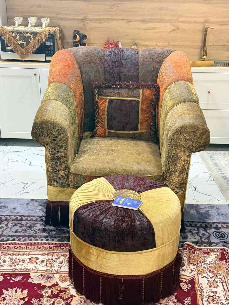 سلام عليكم تخم للبيع نشيف كلش جديد وقوي درجه اولى اقماشه جديد السعر 350 الهاتف ***********
