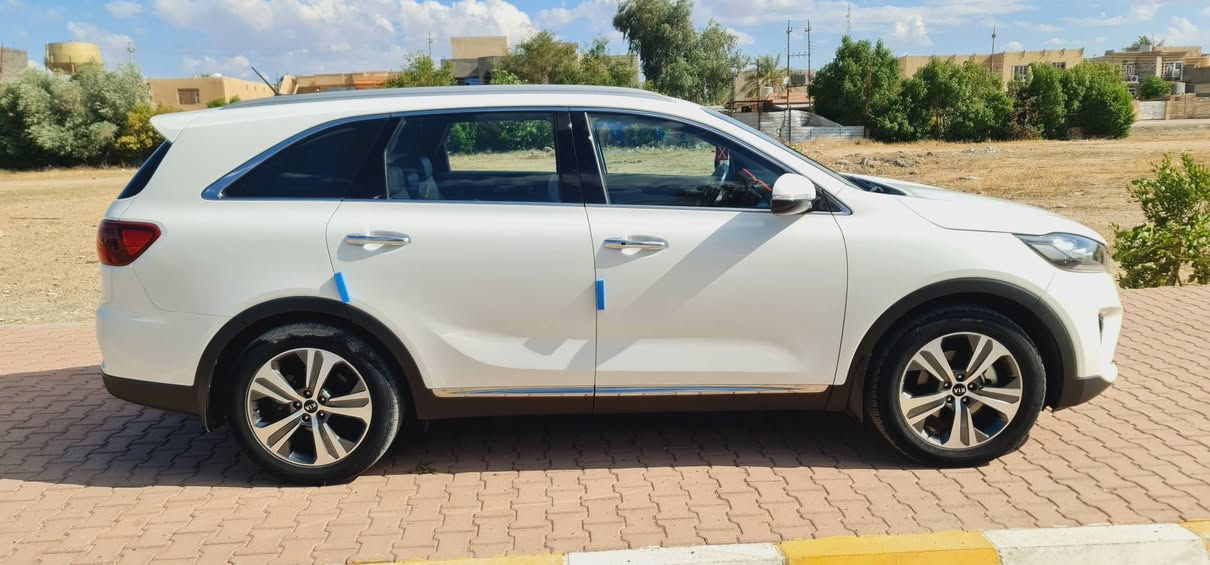 السلام عليكم
سورنتو 2020 للبيع مواصفات معروفه ماشيه 53الف

كفاله عامه 

السياره  من دخلت العراق وهي يمي يعني مالك واحد

السعر 280$

يرهم مراوس مع إلنترا كورولا سيراتو 

غير متواجد على الفيس للاتصال او الواتساب ***********
