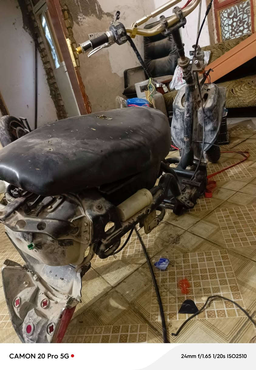 السلام عليكم من رخصت الأدمن للبيع شاصي ماكس عدلة كامل مثل ما موضح بل صور لسعر 150 بي ماشة و ستيرن رياضي و دبلات رياضي شغالات و ويل رياضي و تاير و ستان صفح رياضي و سوبر و طبلة مال محرك و صندوگ و بگ لايت و تانكي عنواني بغداد الشورجة رقمي ***********
