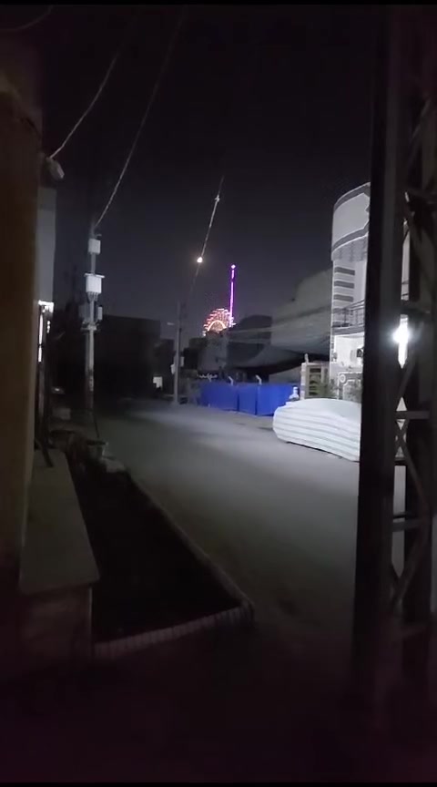 دار للبيع المساحه ١٠٠م بناء حديث طابقين خلف مدينة العاب السندباد للاستفسار الاتصال ***********و ***********
