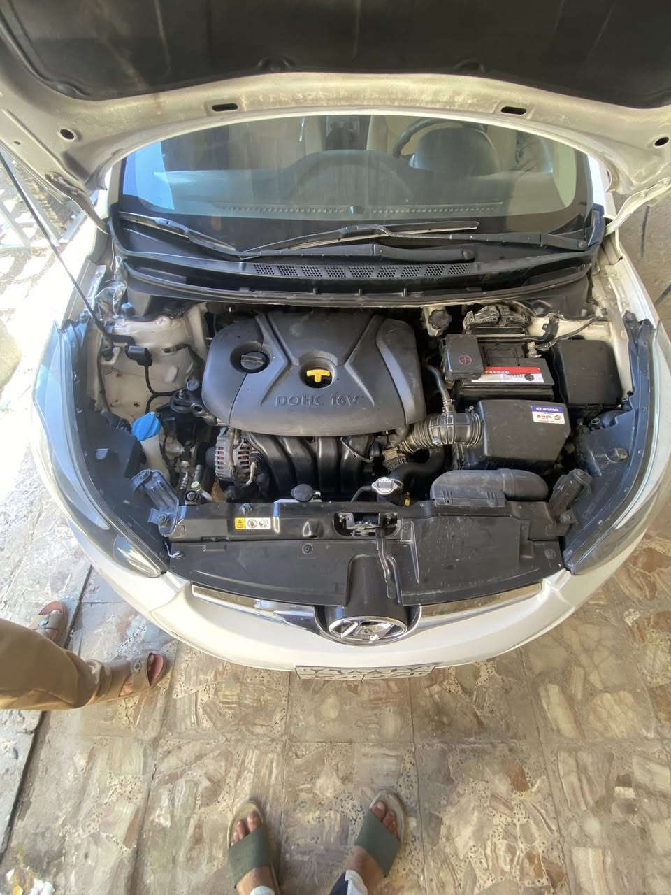 السلام عليكم الانتر مديل 2014سياره فول ‏ السيارة ١ع١رقم اربيل مكينه 1800🏎️سياره جديدة وحلوة نضيفه تخم تاير. حدية كلش جديدة. السعر ١٠٥وبيها مجال ***********
