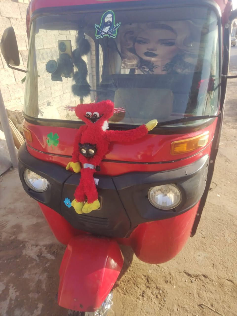 تكتك 18 نضيفه كبل لشارع كله مكفول بس تعمير بيهه أوراق مكان لاوسمه نواط قرب سبع قصور لخاص مفتوح 4ونص وبيهه مجال


**إذا كنت صاحب هذا الإعلان وتريد حذفه لأي سبب، رجاءا أرسل رسالة إلى الدعم الفني**