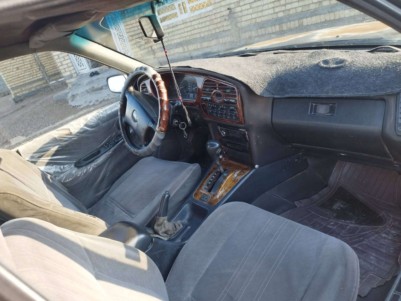 السلام عليكم
برنس فراشه للبيع موديل 96 رقم بغداد تحويل مباشر
گير محرك بالباكيت اوتماتيك 
سياره بلاديه
شواصي بلاد 
السعر 38 وبيه مجال 
العنوان الانبار بالگرمه 
الاستفسار ***********
