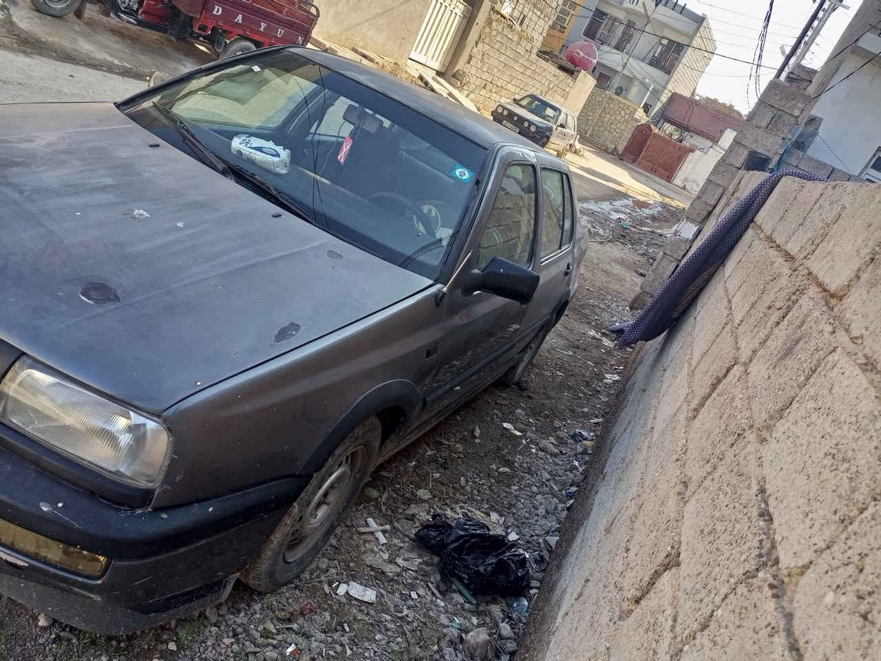 السلام عليكم ورحمه الله عندي كولف فنتو موديل 92 محرك 2000 وكير عادي رقم بغداد بسم  صدر امامي و خلفي وتخم تاير ومحرك لا صرف ولا تبخير السعر 37 ورقة او امراوس الشراي يتصل واني بالخدمة هذا رقمي ***********
