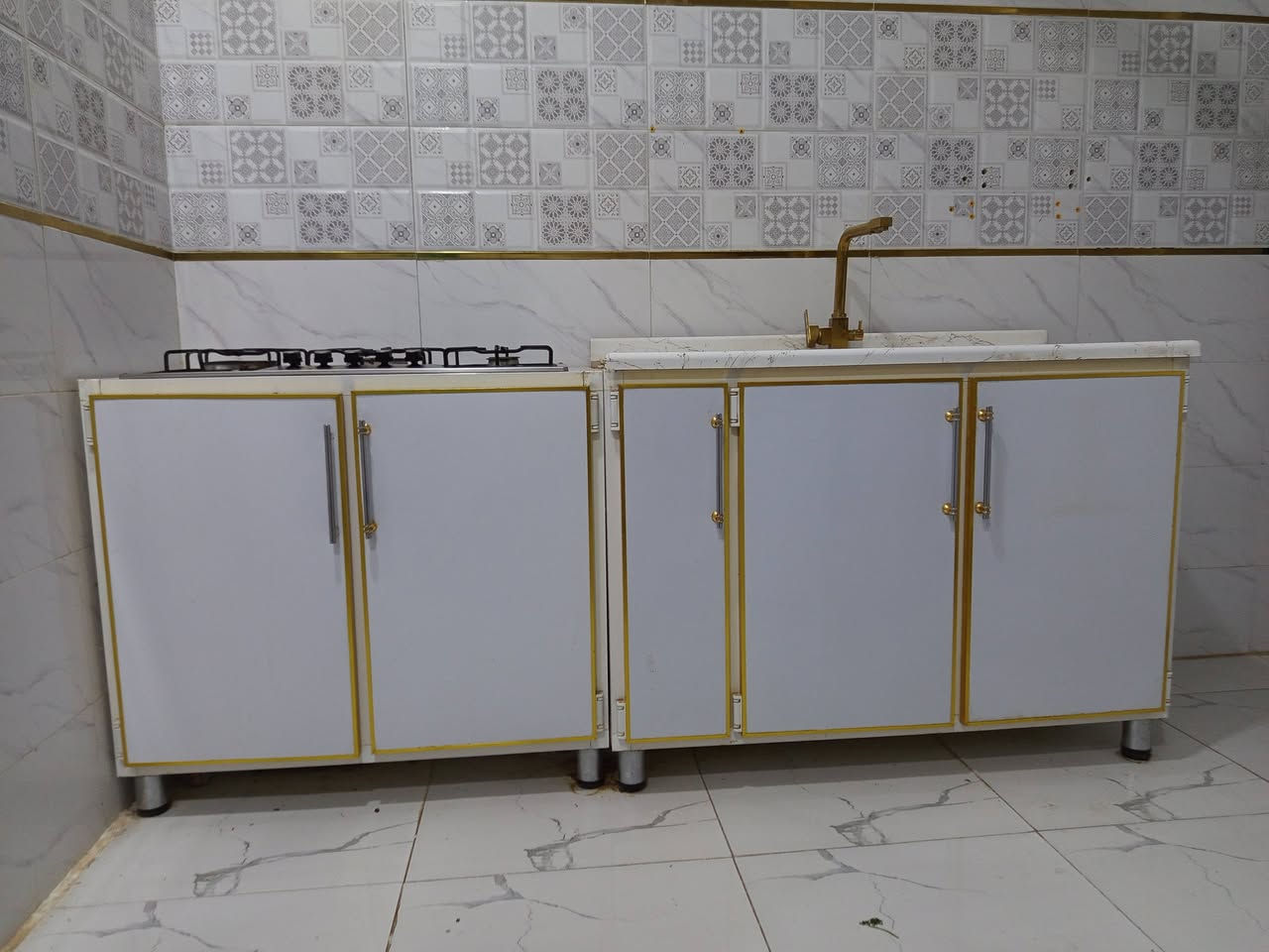 سلام عليكم كاونتر تزكام للبيع نظيف كلش أربع قطع وياه طباخ السعر 750


**إذا كنت صاحب هذا الإعلان وتريد حذفه لأي سبب، رجاءا أرسل رسالة إلى الدعم الفني**