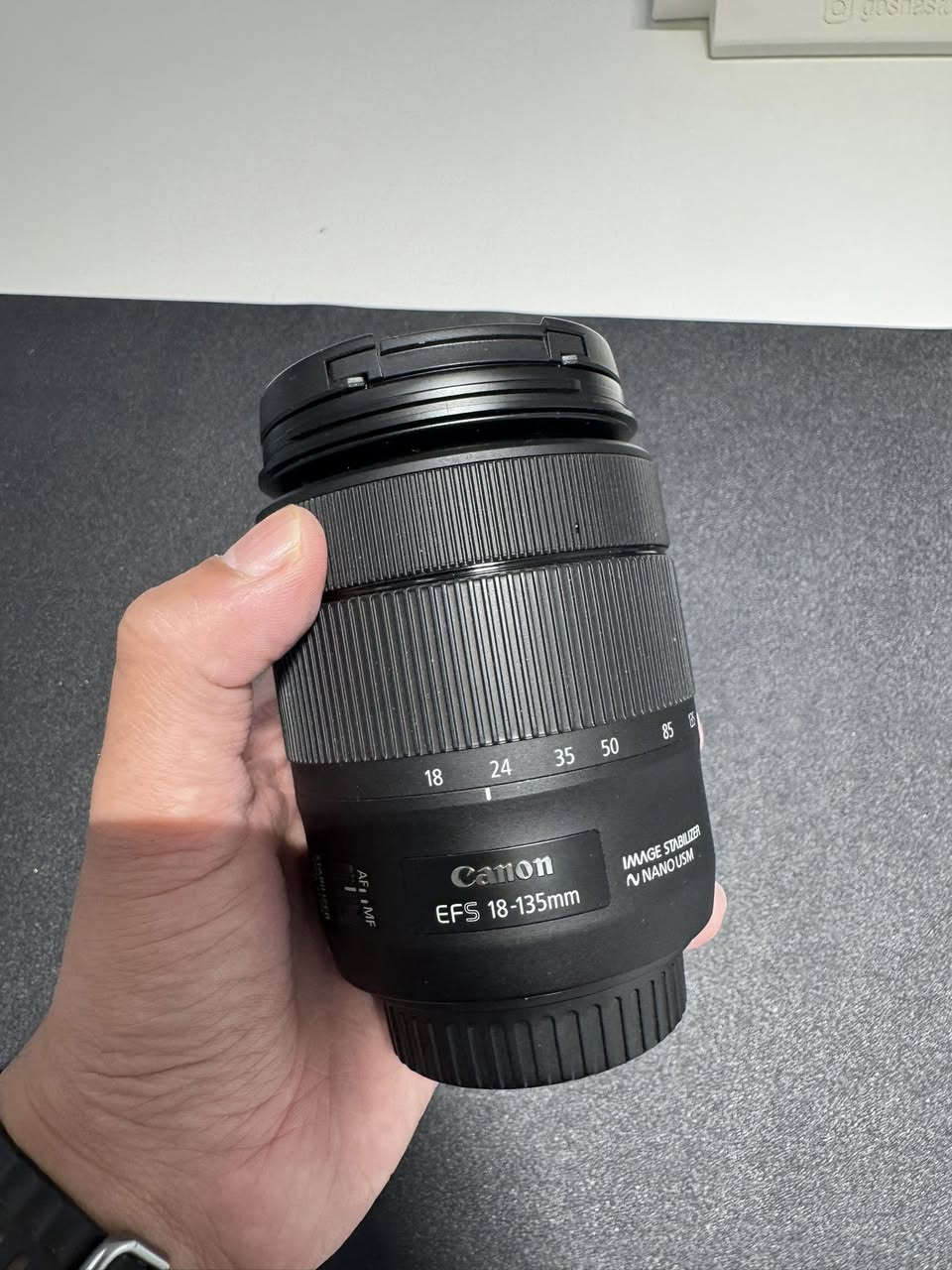 للبيع Canon 90D — كاميرا ممتازة لاطباء الاسنان وتصوير ريلات
كاميرا قوية وممتازة جداً للتصوير والفيديو، مناسبة خصوصاً لأطباء الأسنان والتصوير 

🔹 المواصفات:
‏• Canon 90D  32.5ميكا بكسل 
•فور كي فديو 4k
• عدسة Tokina Macro  
‏• Ring Flash  
• عدسة Canon 18-135  

الكاميرا استخدام نظيف جداً وتشتغل بكفاءة عالية، وجاهزة للاستخدام مباشرة.

📍الموقع: البصرة  
***********
