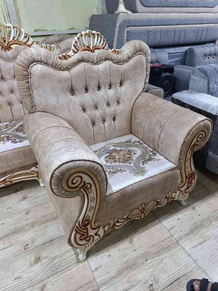 يارب عليك،،، كولشي بلمنشور للبيع يوجد جديد ومستخدم بلمنشور،،،،، ملاحظه....اروس الجديد بلمستخدم ادوشم القديم،، اشتغل حسب الطلب ولون ديوان او تخم  للعلم التوصيل مجاني بادارت حيدر ابو امير،، ***********واتساب فقط كوت العزه الجديده  فيس مارد
